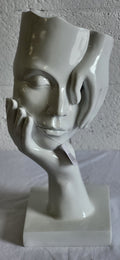 Statue en résine